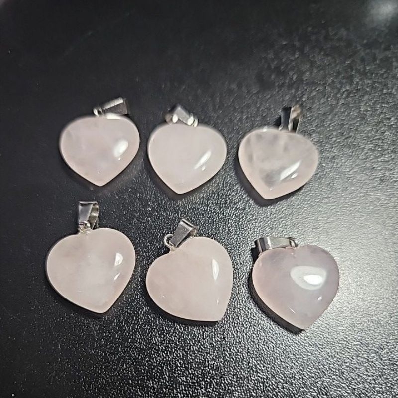 ROSE QUARTZ HEART LIONTIN 2CM BATU ALAM ASLI CRYSTAL HRG SATUAN