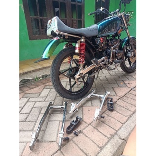 SUPIT Arm RK king model almunium dan besi /swing arm Yamaha RX king