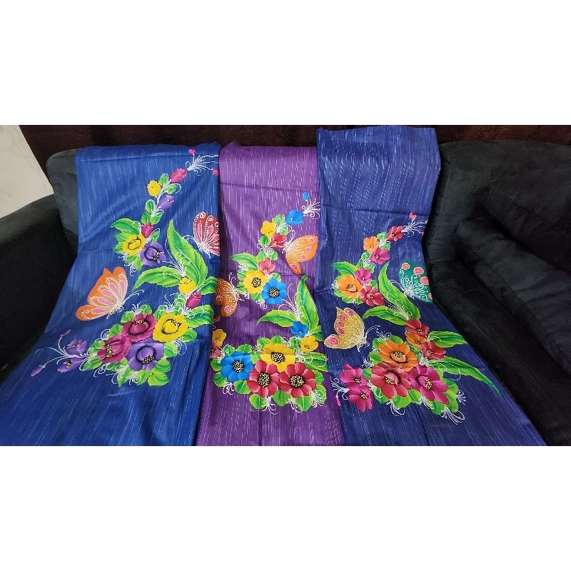 kain lukis motif bunga