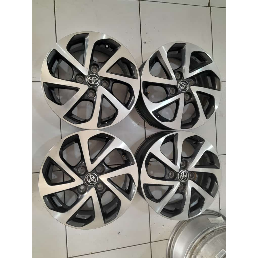 VELG MOBIL BEKAS MURAH R14 STD AGYA R14 X5 4X100 ET45