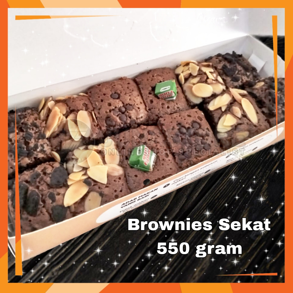 

Brownies Sekat Kombinasi Kunang-Kunang 22 isi 550 gram