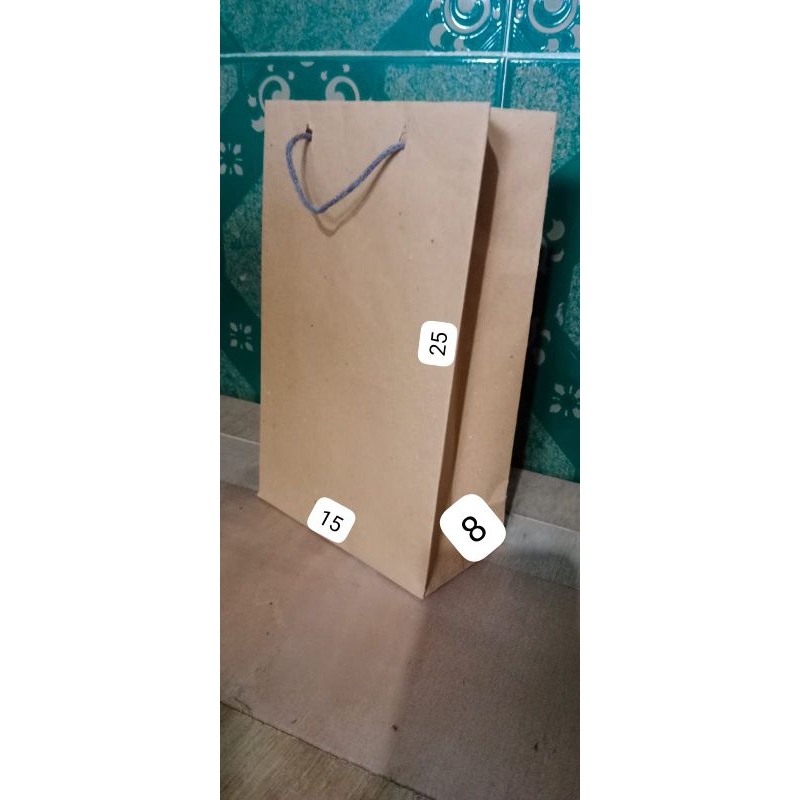 

paper bag / tas kertas ukuran 15x8x25