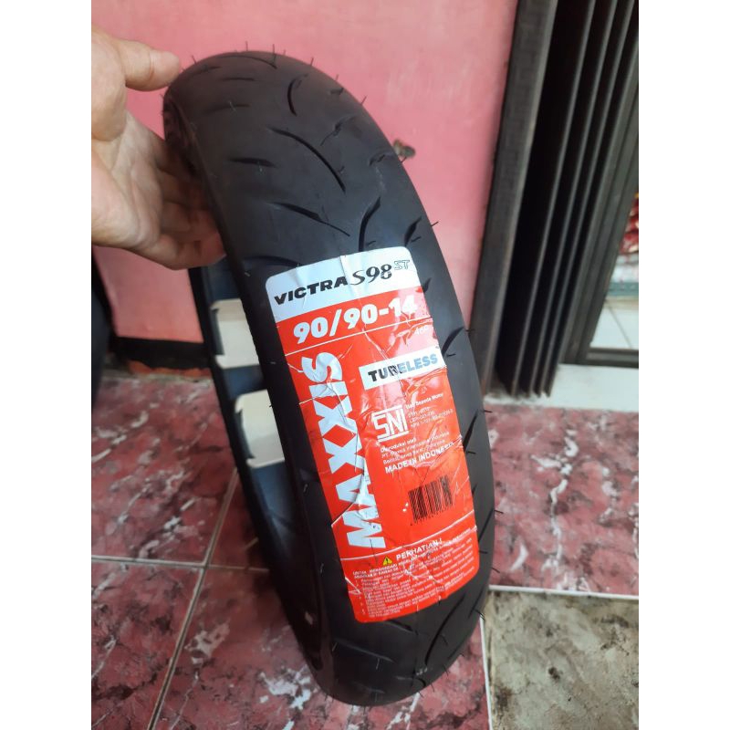 Ban maxxis victra 90/90-14