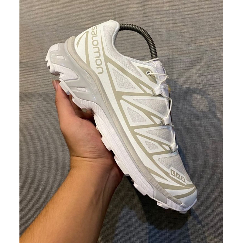 sepatu second