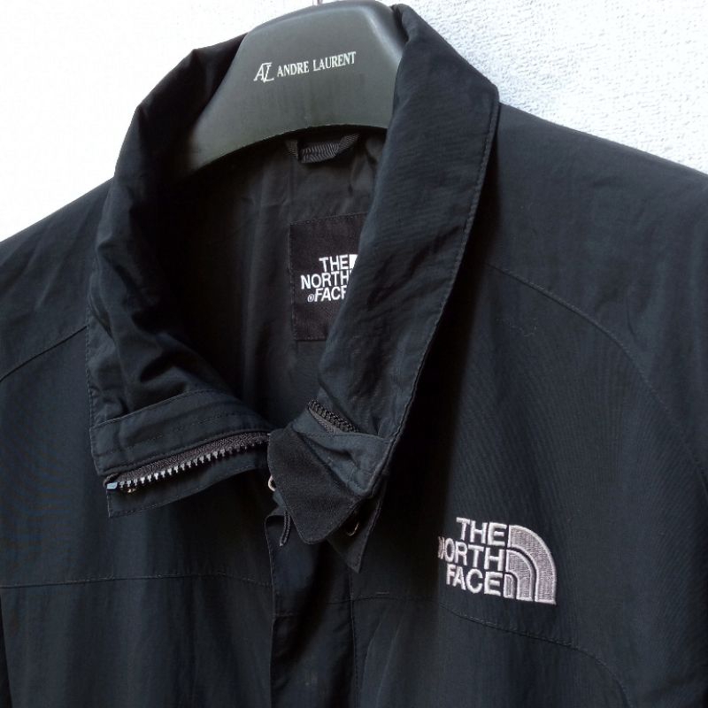 TNF Hyvent Hitam