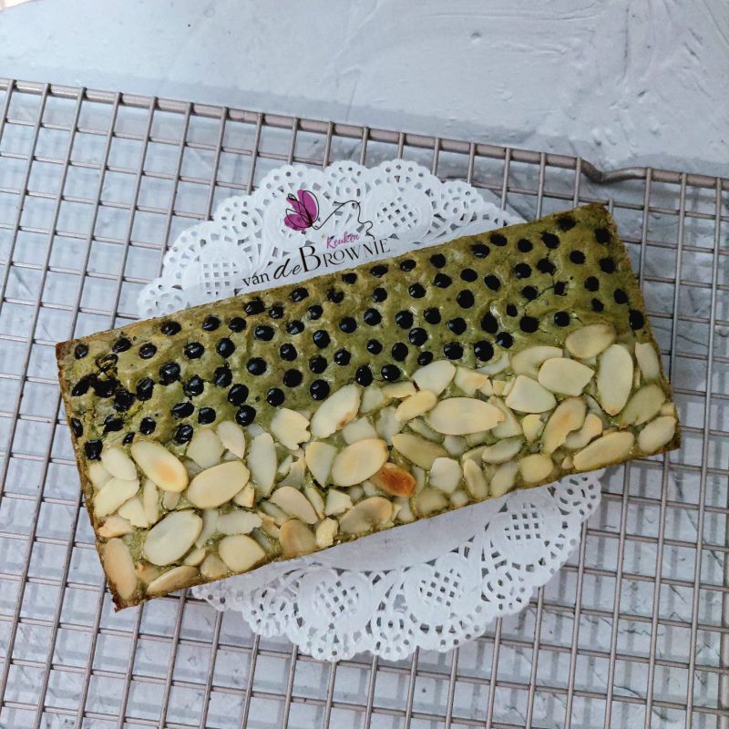 

Green Tea / Matcha Brownies size M (20x9cm)