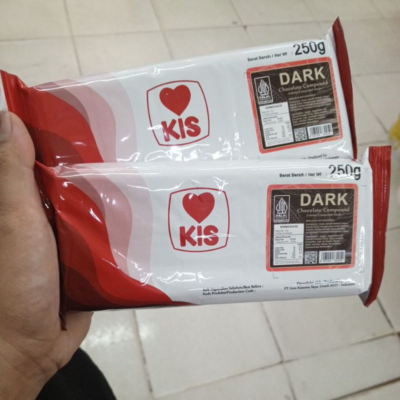 

kis compound dark cokelat 250gr