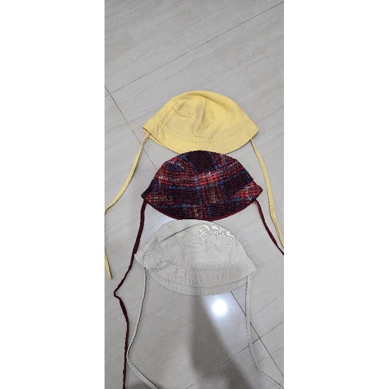 preloved  topi ziel kids ukuran S