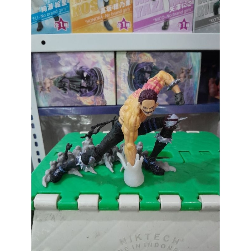 Action Figure One Piece Charlotte Katakuri