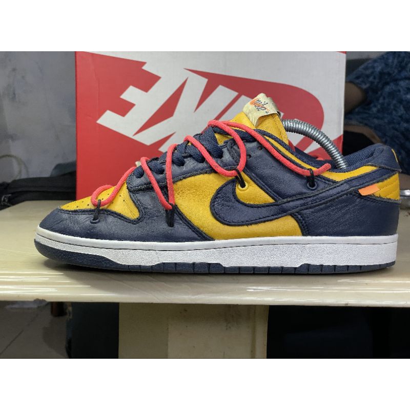 Sepatu Second Atau Preloved Size 41. Nike SB Dunk Low X Off White University Gold