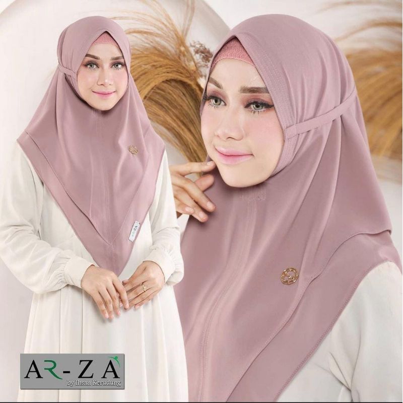 Bergo ceruti amira by Arza