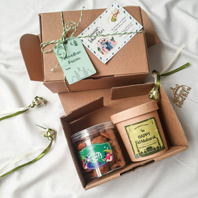 

Eid Mubarak Special Hampers