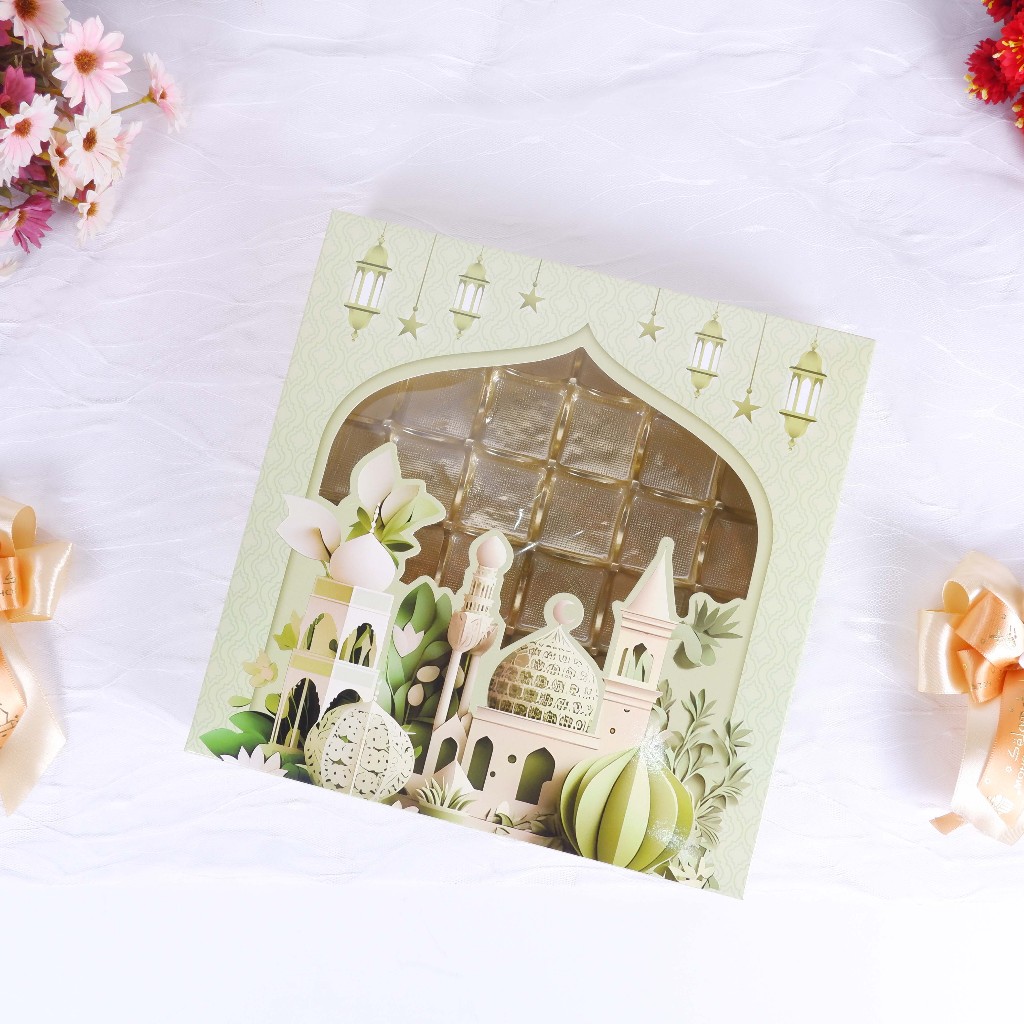 

Box Lebaran Sekat 36 /2pcs