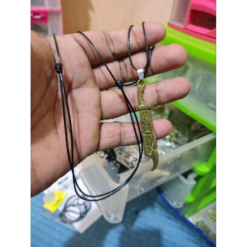 KALUNG TALI KOREA HITAM KUAT KILAT LIONTIN PEDANG NAGA KAISAR CINA