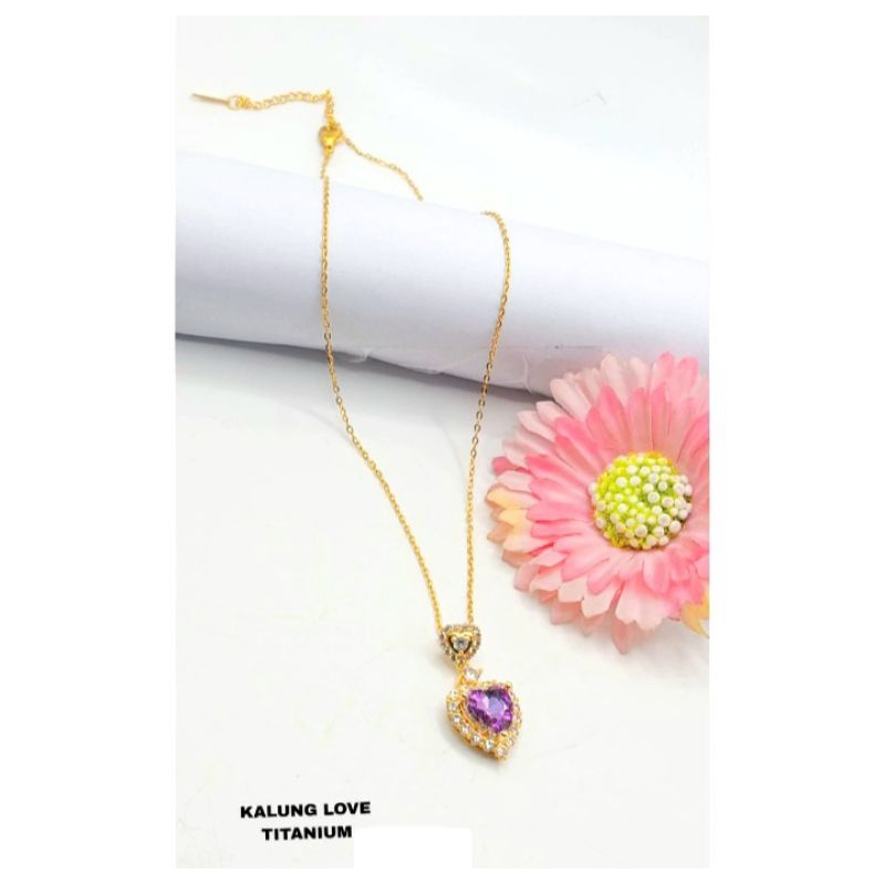 KALUNG TITANIUM LIONTIN PERMATA LOVE UNGU PREMIUM MEWAH DAN ELEGAN  ASESORIS FASHION PEREMPUAN HARIA