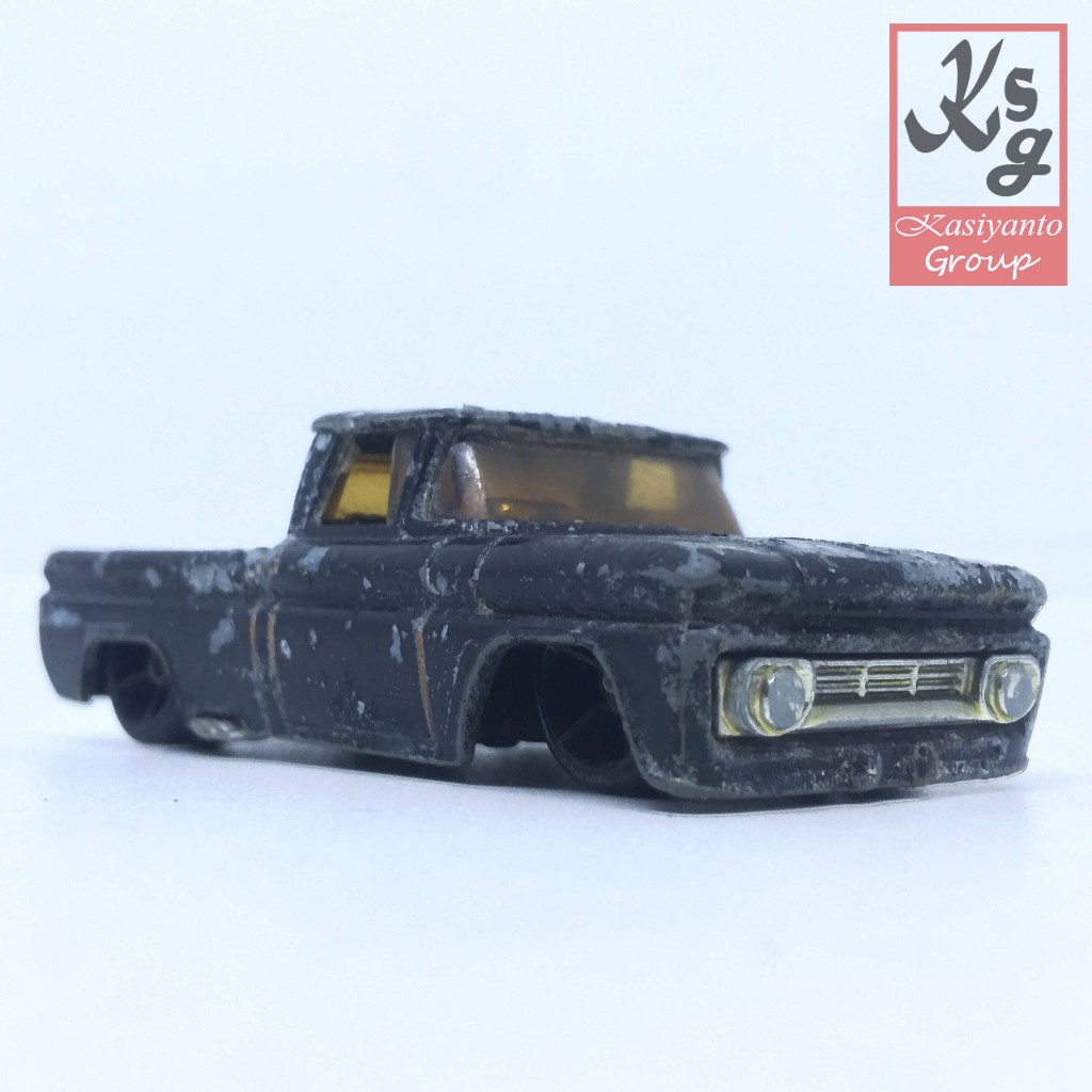 Hot Wheels Custom 62 Chevy Pick Up
