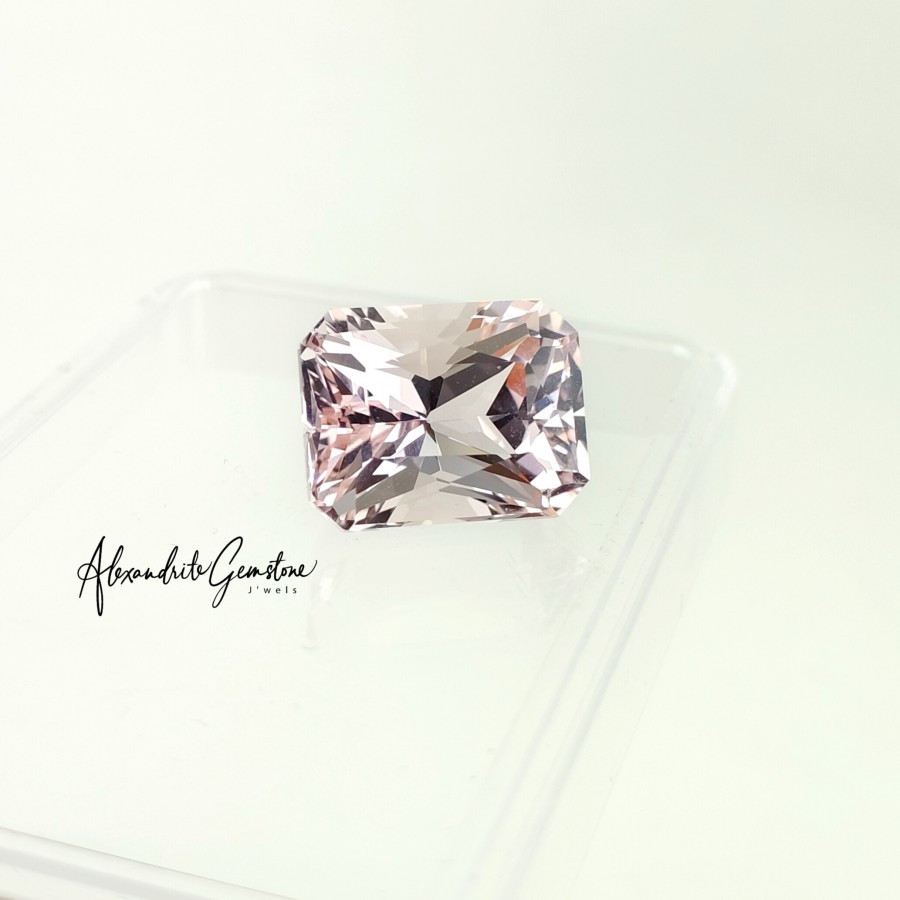 AG Jewellery M0923005 - Beryl Morganite 10.12crt No Heat Brazil