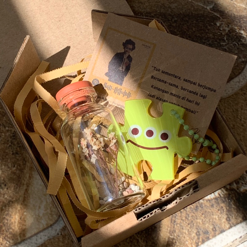 Graduation Gift | Aesthetic Small Gift | Dried Flower in Bottle | Toy Story