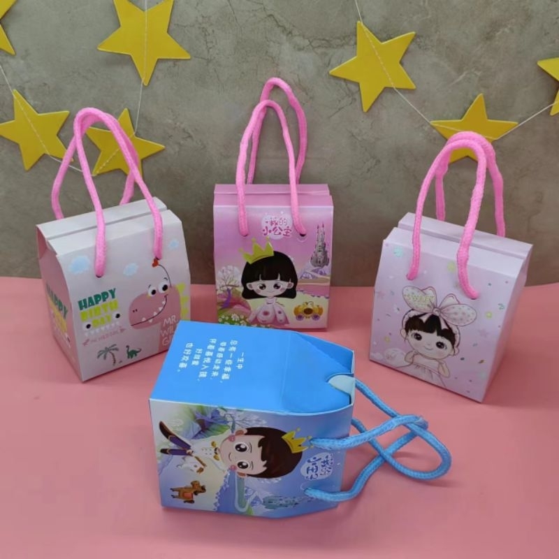 Paper Bag Souvenir ukuran kecil/Goodie Bag Ulang Tahun/Tas Souvenir/Tas Snack Ulang Tahun