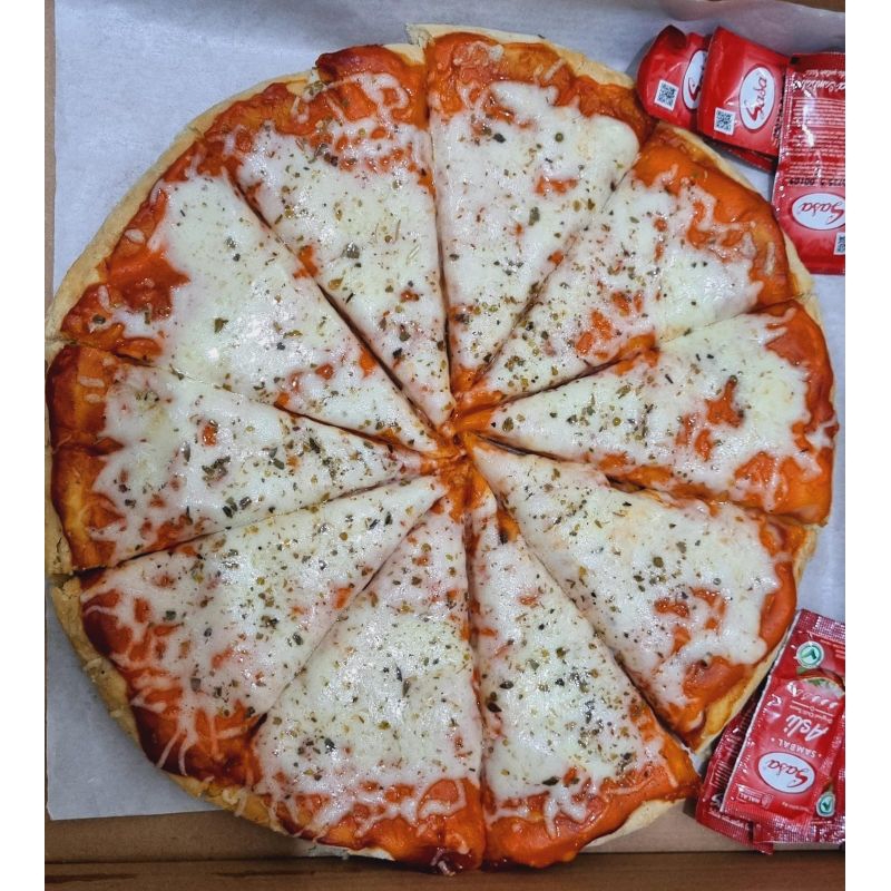 

Fullcheese pizza