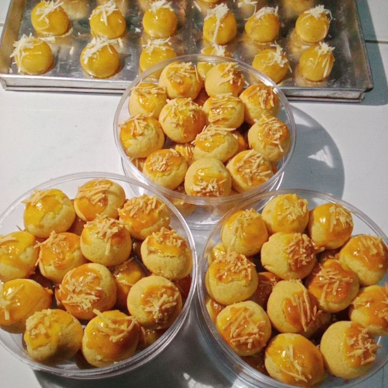 

kue kering nastar toping keju 280gram (1/5)kg cemilan keluarga dan lebaran