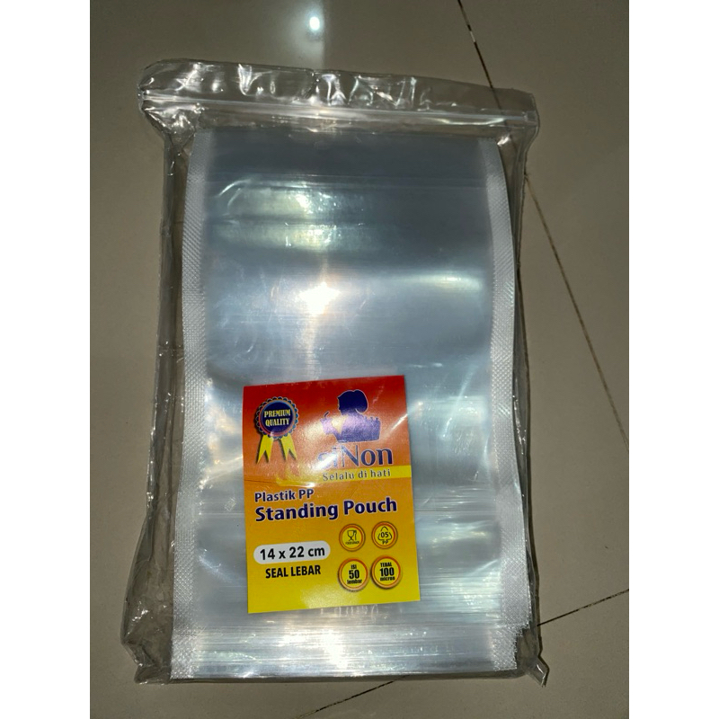 Standing Pouch 14x22