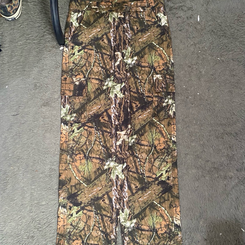 Realtree cargo pants look ripstop