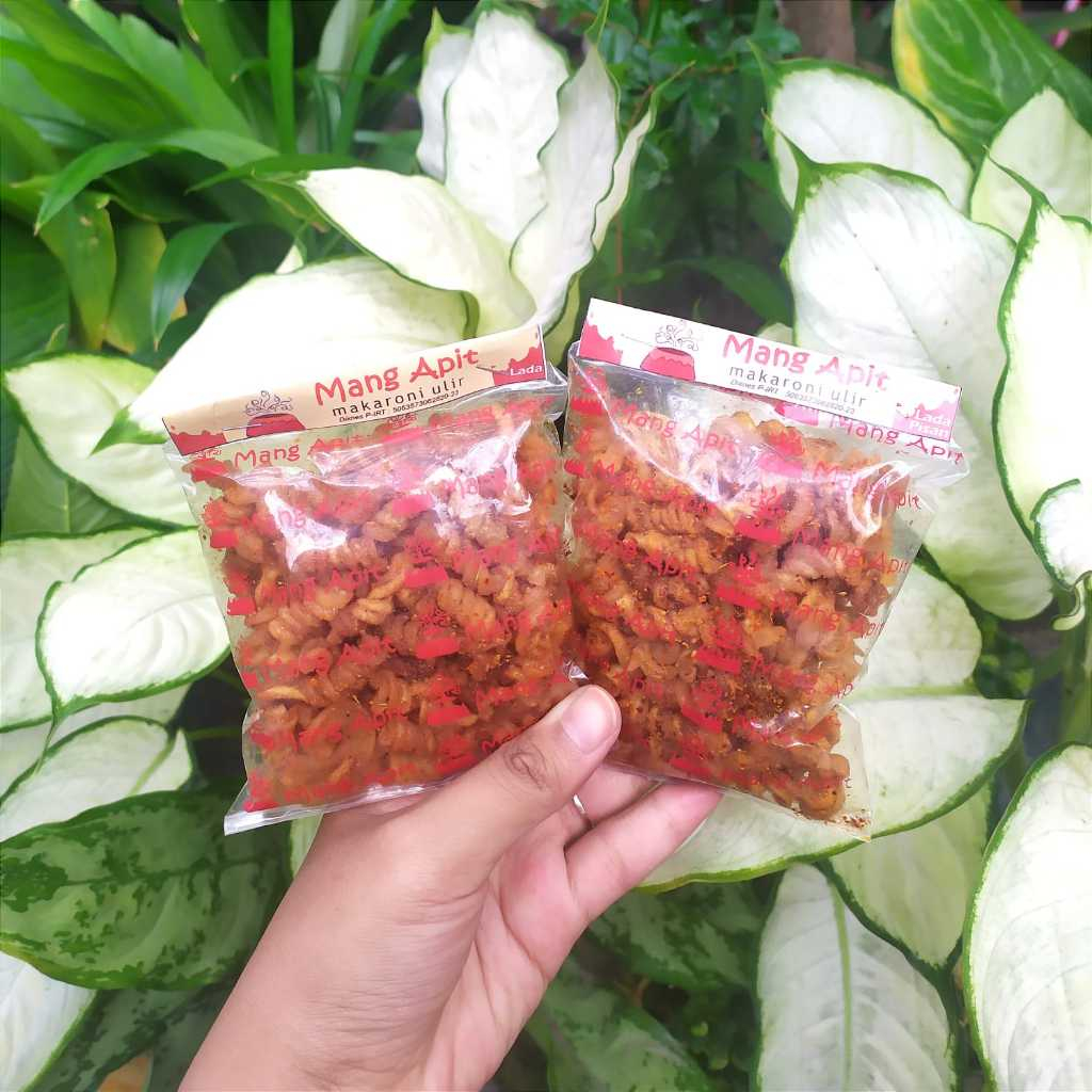 

Makaroni Ulir Mang Apit 60gr Pedas Asin Enak