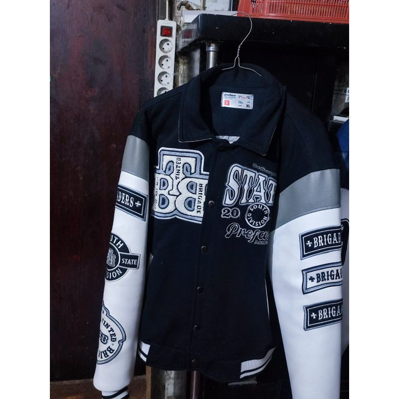 Varsirty preface tinted brigade size XL fit M (varsity only)