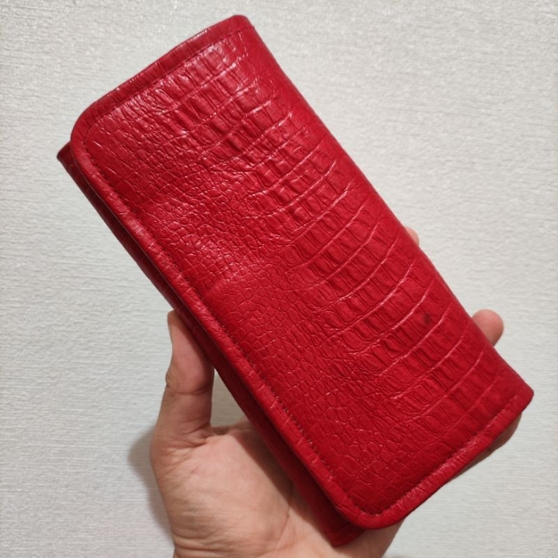Preloved Dompet Wanita Kulit Asli Warna Merah