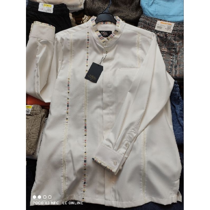 Kemeja Exclusive Putih Tulang Lengan Panjang Manset Kombinasi List Warna