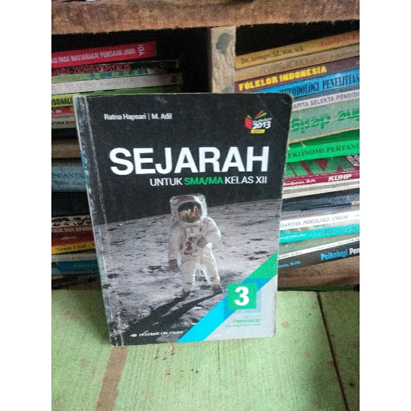 sejarah kelas 12