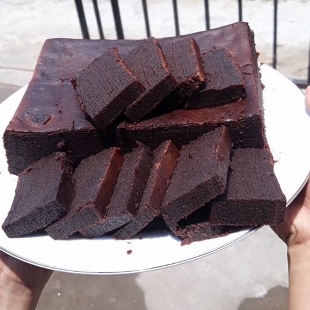 

MIY325 Kue Lapis Legit Coklat 17x17cm Lapis Legit Chocolate Kue Lebaran