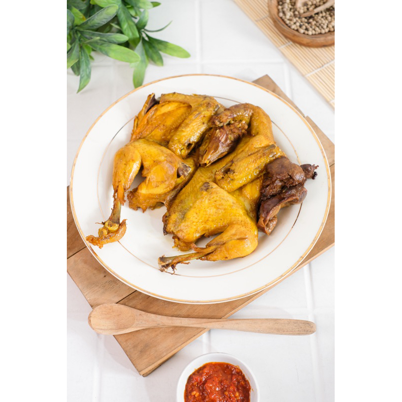 

AYAM KALASAN (ASIN GURIH) Bumbu Kuning