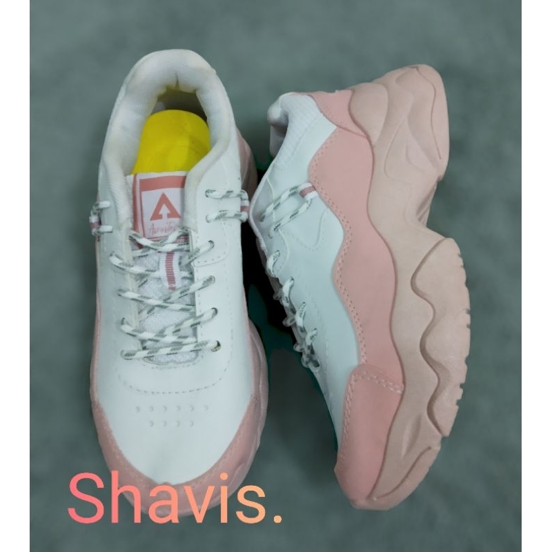 Aerostreet Aurora / Sepatu Wanita / Sepatu olahraga