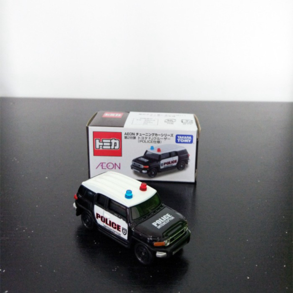 Promo Tomica Takara Tomy Toyota FJ Cruiser Police Car Aeon Japan Diskon