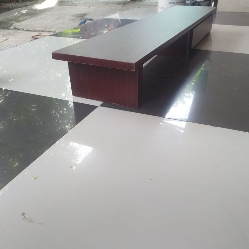 Meja Monitor Komputer/PC