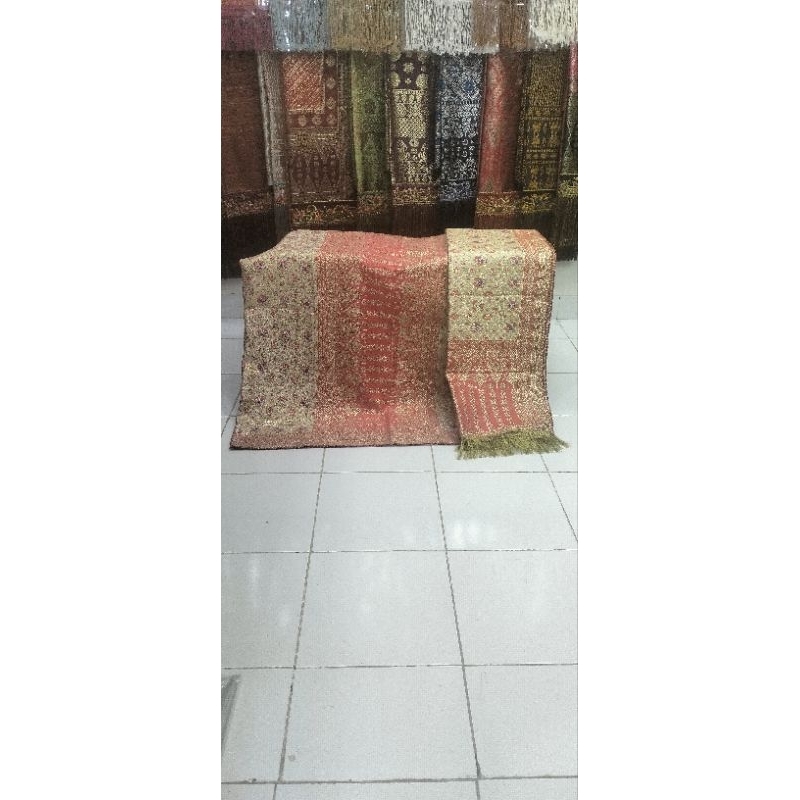 SONGKET PALEMBANG MESIN MOTIF CANTIK MANIS LIMAR TUMPAL MERAH