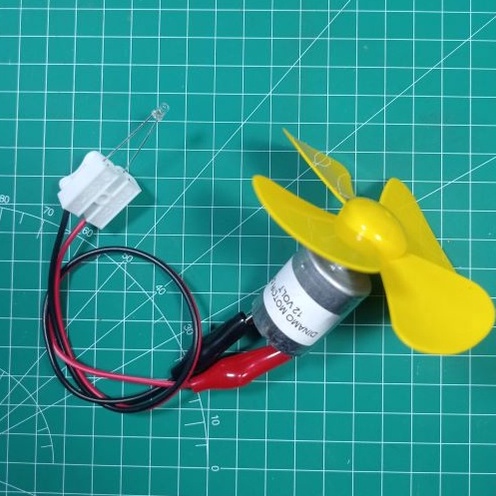 Prioritas diy kit Wind Turbine Generator DIY Kit Micro Motor Penghasil listrik tenaga angun sederhan