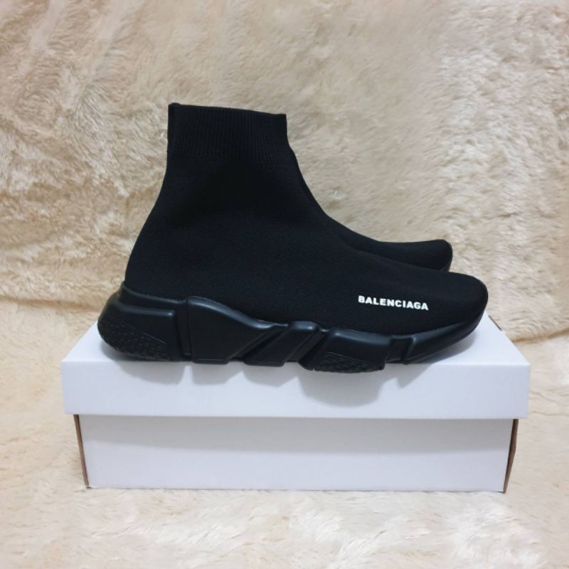 Sepatu Sneakers Slip On Balenciaga Top Speed Trainer Full Black