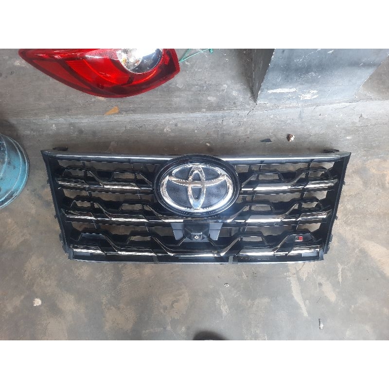 grill depan gril vrz gr fortuner vrz original