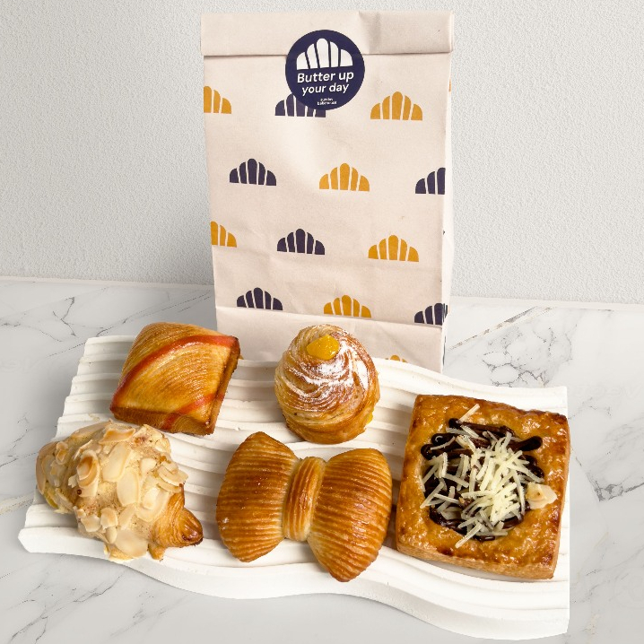 

Sunday Bakehouse Mini Croissant Viennoiserie Pastry Bag of 5