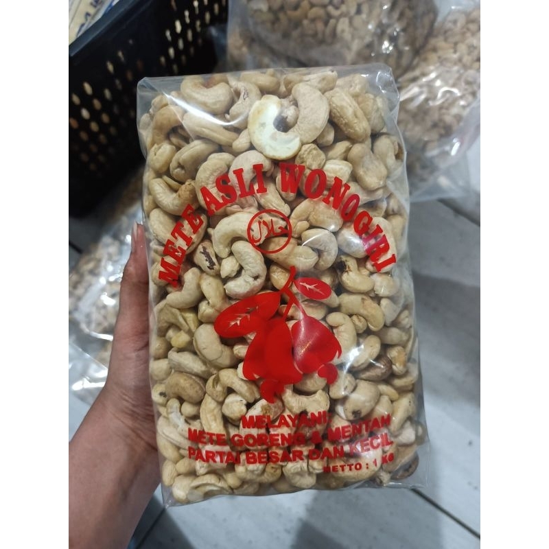 

Kacang Mete