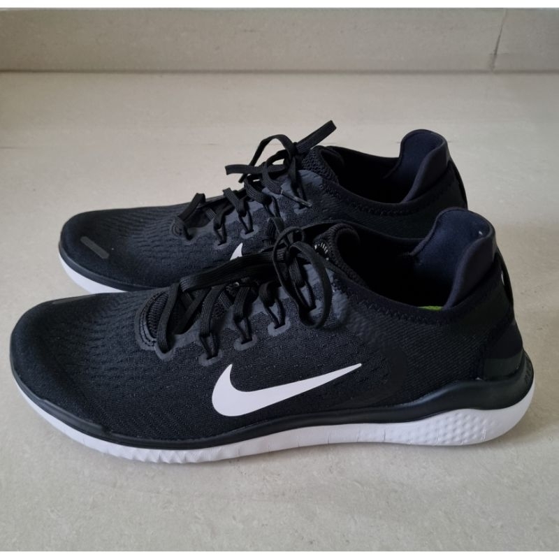 Sepatu Olahraga Pria NIKE Original / Sepatu Running