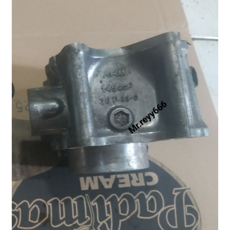 boring bahan baret k36 Honda Vario 150, original copotan.