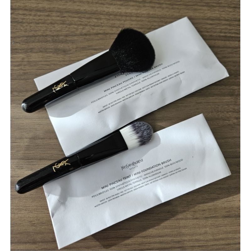 #ISS# YSL- Mini Size Powder Brush Foundation Brush / Acessories Liontin / YSL SPONGE