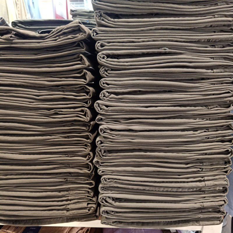 BENHILL CELANA CHINOS PRIA