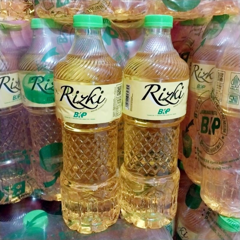 

MINYAK GORENG RIZKI 900ML