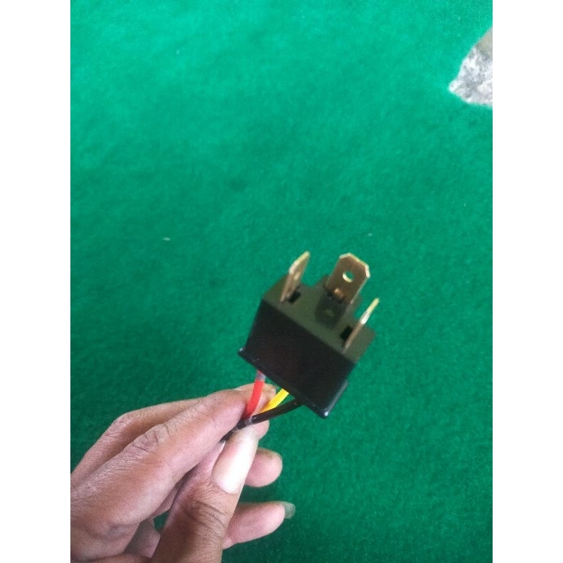 soket fiting lampu h4 halogen led motor mobil cowok