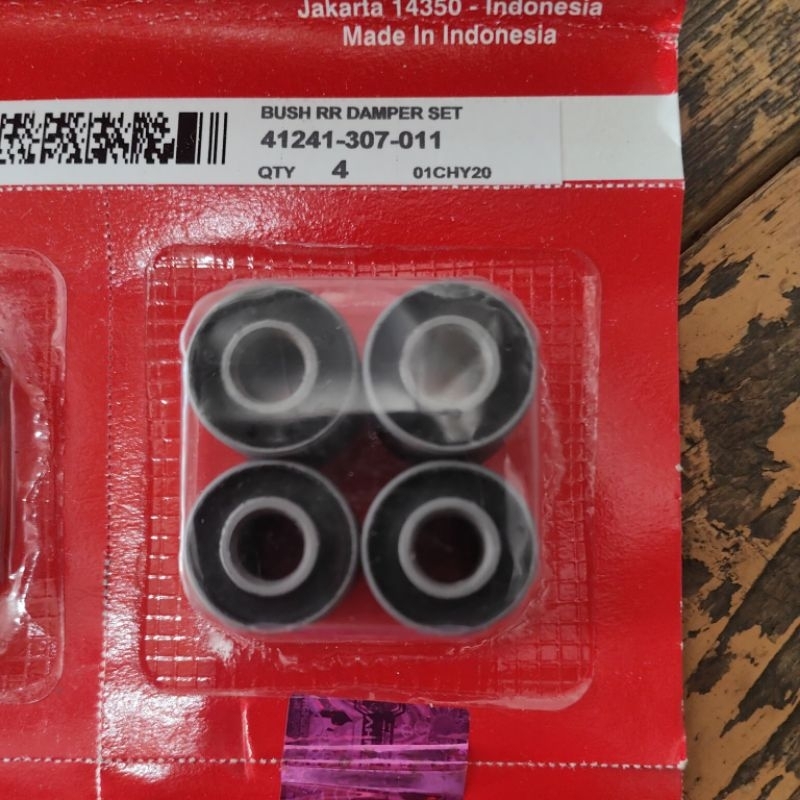 bos tromol belakang megapro, glpro